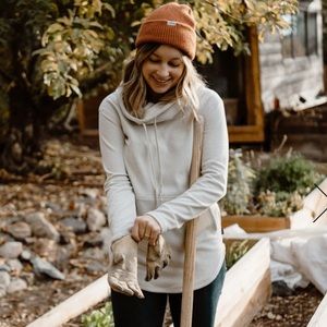 DESO Tallac Pullover Cowl Tunic